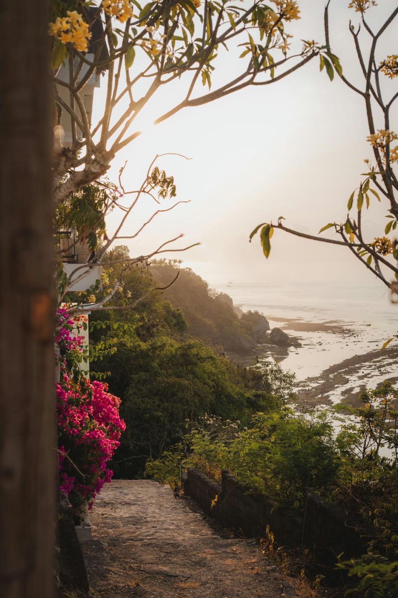 Ocean Nymphs Villa Uluwatu Εξωτερικό φωτογραφία